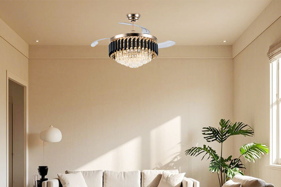  Invisible-Fan-Lamp 